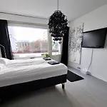 Gem With Sauna - Big Two-room Free Parking דירה *