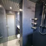 Gem With Sauna - Big Two-room Free Parking * טמפרה